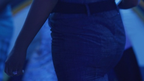 Pic: Vivian Kindle in School Dance