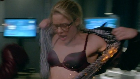 Pic: Emily Bett Rickards in The Flash (2014-2023)