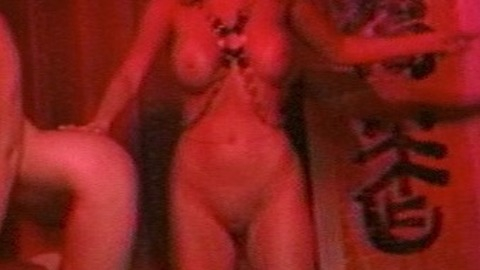 Pic: Annette Harper in Glam