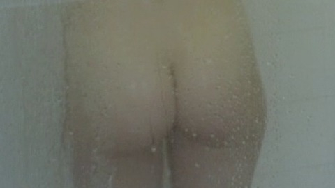 Pic: Kathleen Wise in 4 Nights in the Hamptons