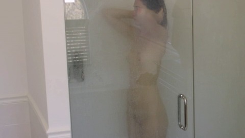 Pic: Kathleen Wise in 4 Nights in the Hamptons