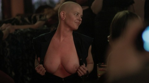 Pic: Kelly Bartnik in Girls