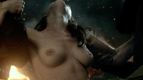 Pic: Nancy McCrumb in 300: Rise of an Empire