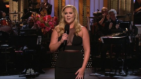 Pic: Amy Schumer in Saturday Night Live