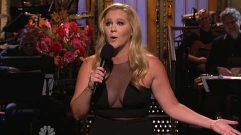 Pic: Amy Schumer in Saturday Night Live