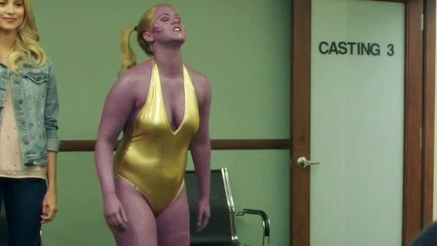 Pic: Amy Schumer in MTV Movie Awards