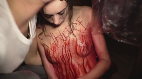 Pic: Júlia Molins in Hooked Up