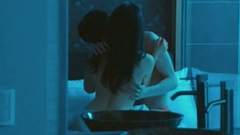 Pic: Shin Se-kyung in Five Senses of Eros