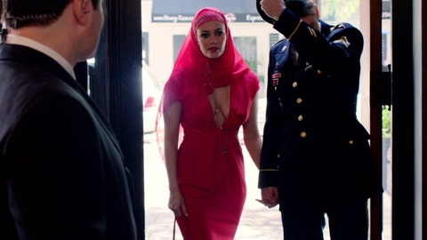 Pic: Dina Shihabi in Amira & Sam (2014)