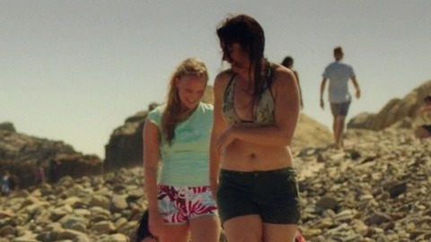 Pic: Elizabeth Jayne in Ride