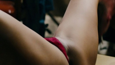 Pic: Jacqueline Hicks in Monsters: Dark Continent