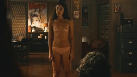 Pic: Tatyane Mayer in Magnifica 70