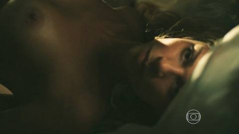 Pic: Grazi Massafera in Hidden Truths