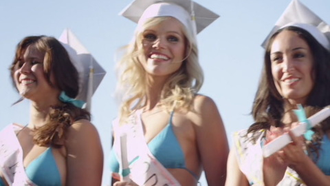 Pic: Sina J. Henrie in Bikini Model Academy