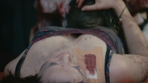 Pic: Jessica Cook in Stung
