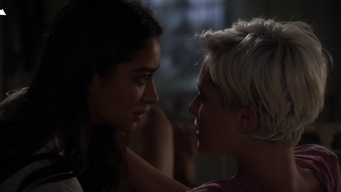 Pic: Shay Mitchell in Pretty Little Liars