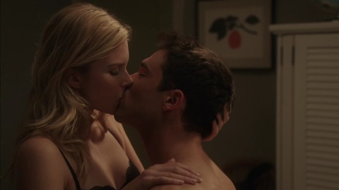 Pic: Emma Ishta in Stitchers