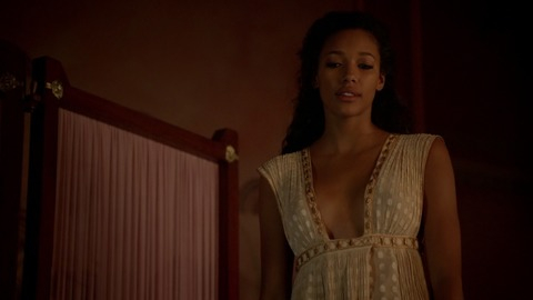 Pic: Kylie Bunbury in Tut