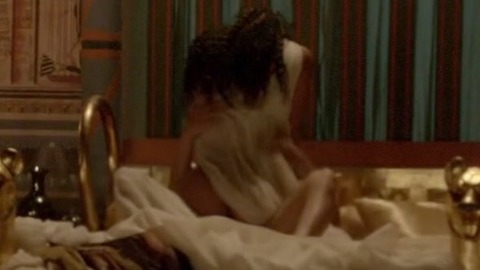 Pic: Kylie Bunbury in Tut
