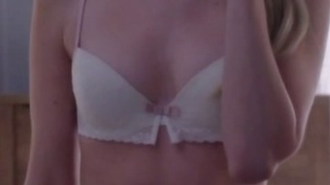 Pic: Johanna Braddy in Quantico (2015-2017)