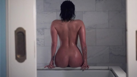 Pic: Demi Lovato in Vanity Fair: Photoshoot