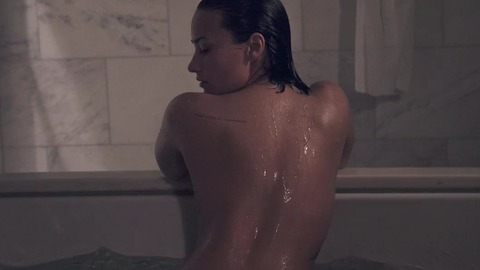 Pic: Demi Lovato in Vanity Fair: Photoshoot