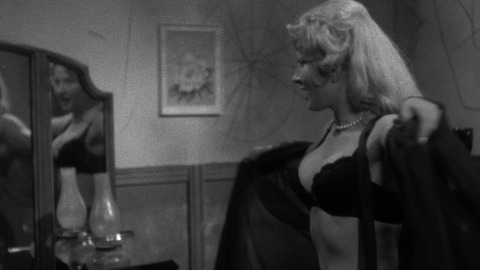 Pic: Carol Ohmart in Spider Baby