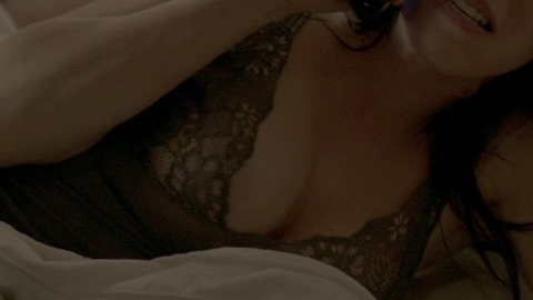 Pic: Mariana Treviño in Club de Cuervos
