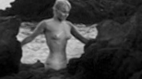 Pic: Diane Cilento in Stop Me Before I Kill