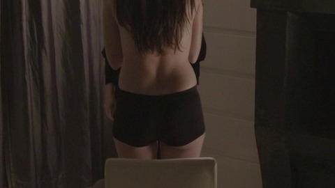 Pic: Sarah Hagan in Sun Choke