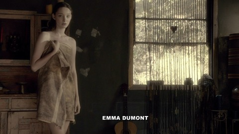 Pic: Emma Dumont in Aquarius