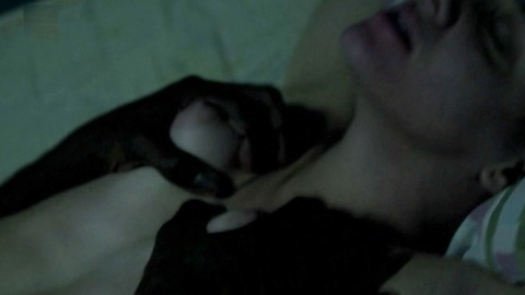 Pic: Tayana Dantas in Entreturnos (2014)