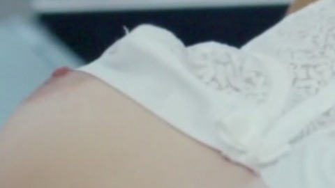 Pic: Manal Issa in Parisienne