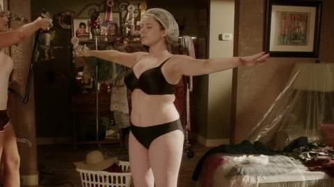 Pic: Rachel Bloom in Crazy Ex-Girlfriend (2015-2018)