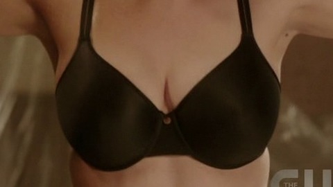 Pic: Rachel Bloom in Crazy Ex-Girlfriend