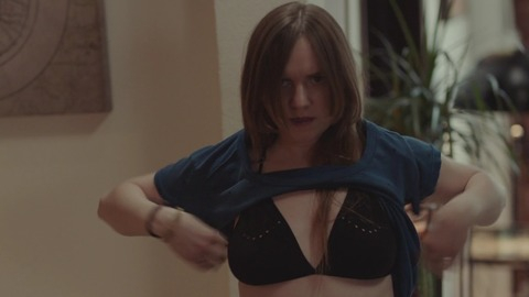 Pic: Tara Lynne Barr in Casual