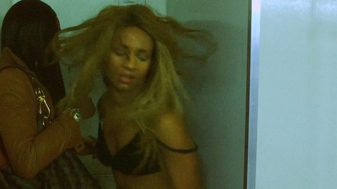 Pic: Kitana Kiki Rodriguez in Tangerine