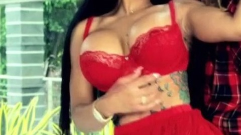 Pic: Blac Chyna in Rich $ex