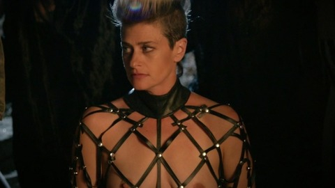 Pic: Peaches in Rub (2015)