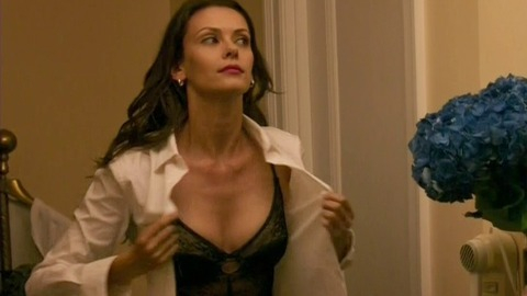 Pic: Olga Fonda in Agent X