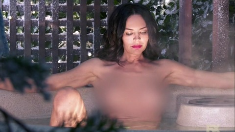Pic: Natasha Alam in It's Always Sunny in Philadelphia