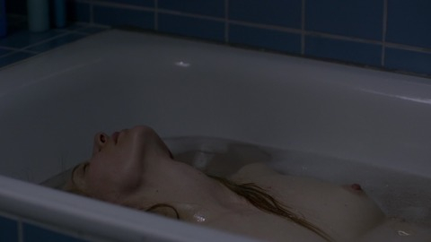 Pic: Lilith Stangenberg in Wild