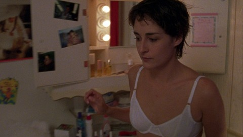 Pic: Tina Holmes in Edge of Seventeen