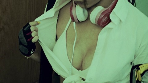 Pic: Sharon Hsu in Zombie Fight Club