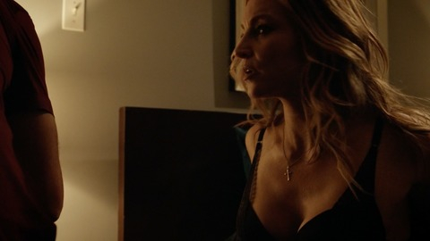 Pic: Drea de Matteo in Shades of Blue
