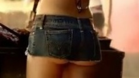 Pic: Emily Ratajkowski in Carl's Jr. Emily Ratajkowski & Sara Jean Underwood Commercial