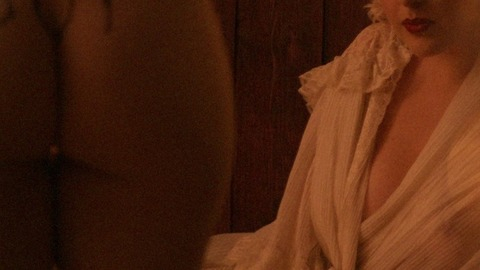 Pic: Klara Blanc in La Fille Feuille