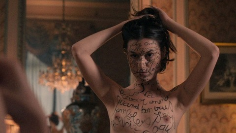 Pic: Klara Blanc in La Fille Feuille