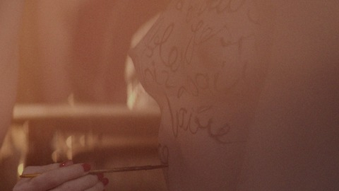 Pic: Klara Blanc in La Fille Feuille