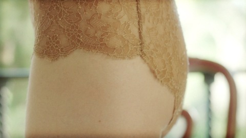 Pic: Elizabeth Debicki in The Night Manager